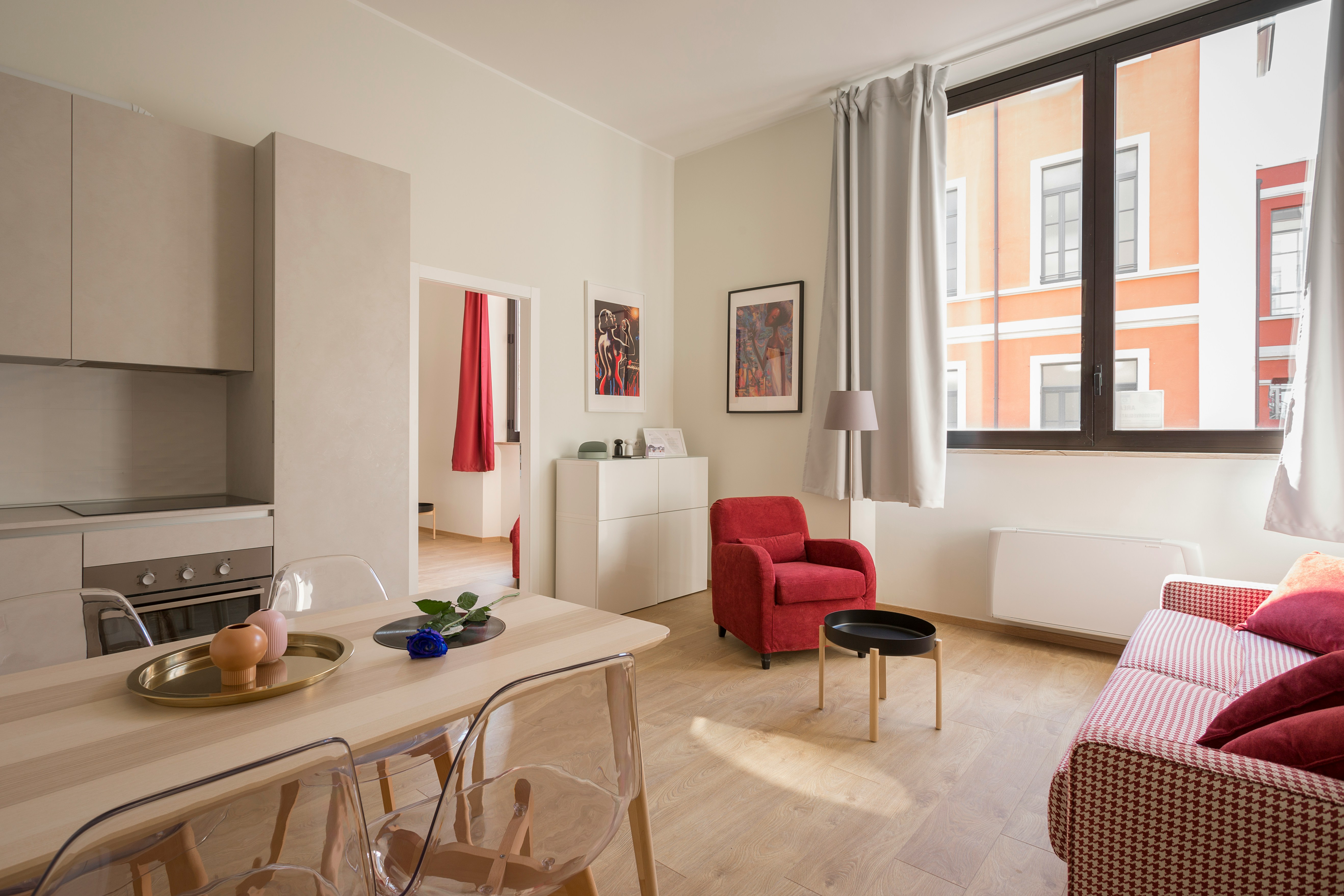 Room G01 at Chami Apartments
